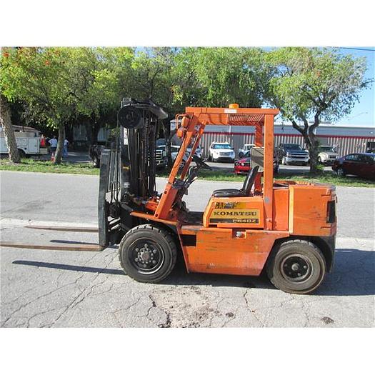 Used Komatsu 8000 lb diesel forklift
