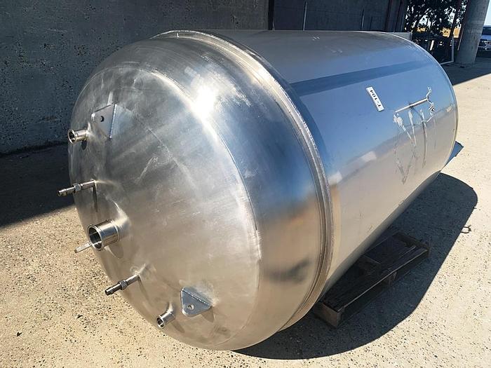 Used Tank, 600 Gallon, S/st, Jkt, DT/DB, 48" x 64", D #S743974
