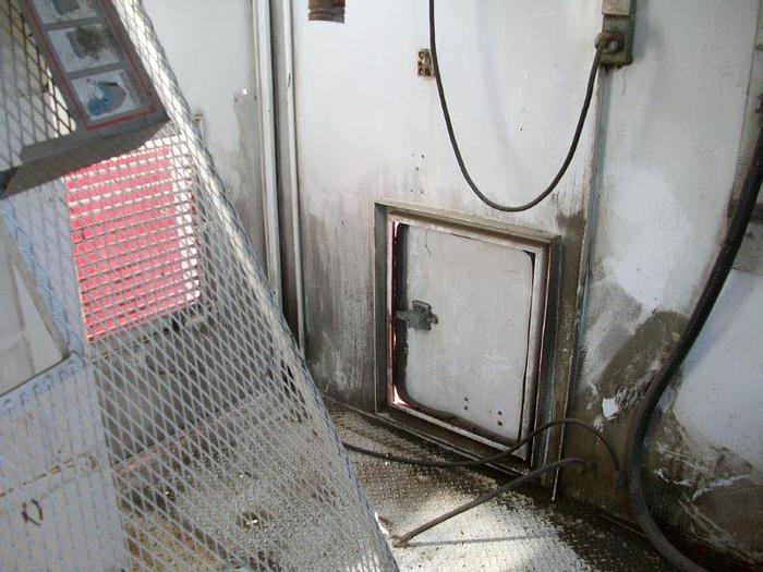 Used HOMEMADE DOG HOUSE/OFFICE TRAILER