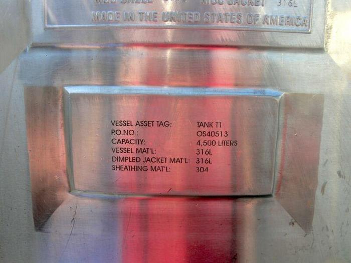 Used Feldmeier 4500 Liter 316L SS Jacketed Reactor w/ Agitator 30 PSI FV &100 PSI