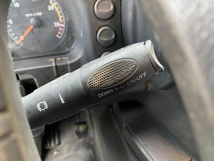 Usato 2007 IVECO TRAKKER 8*4 450 E/5 TRILATERALE