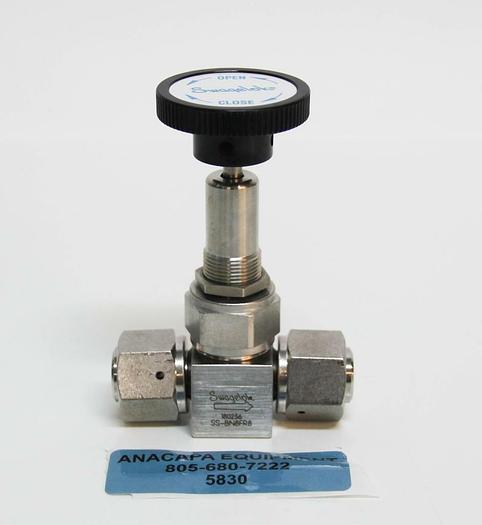 Used Swagelok SS-BN8FR8 Stainless Steel 316L High Purity Bellows Sealed Valve (5830)