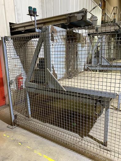 Used 1 Ton Box filler with Guards