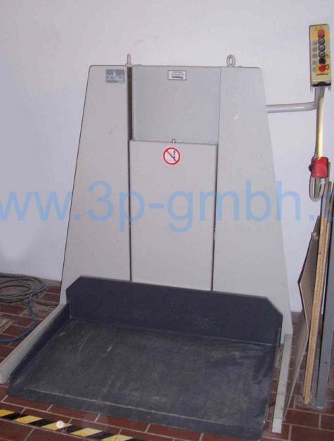 Used Polar LW 10004 stacking lift 2001