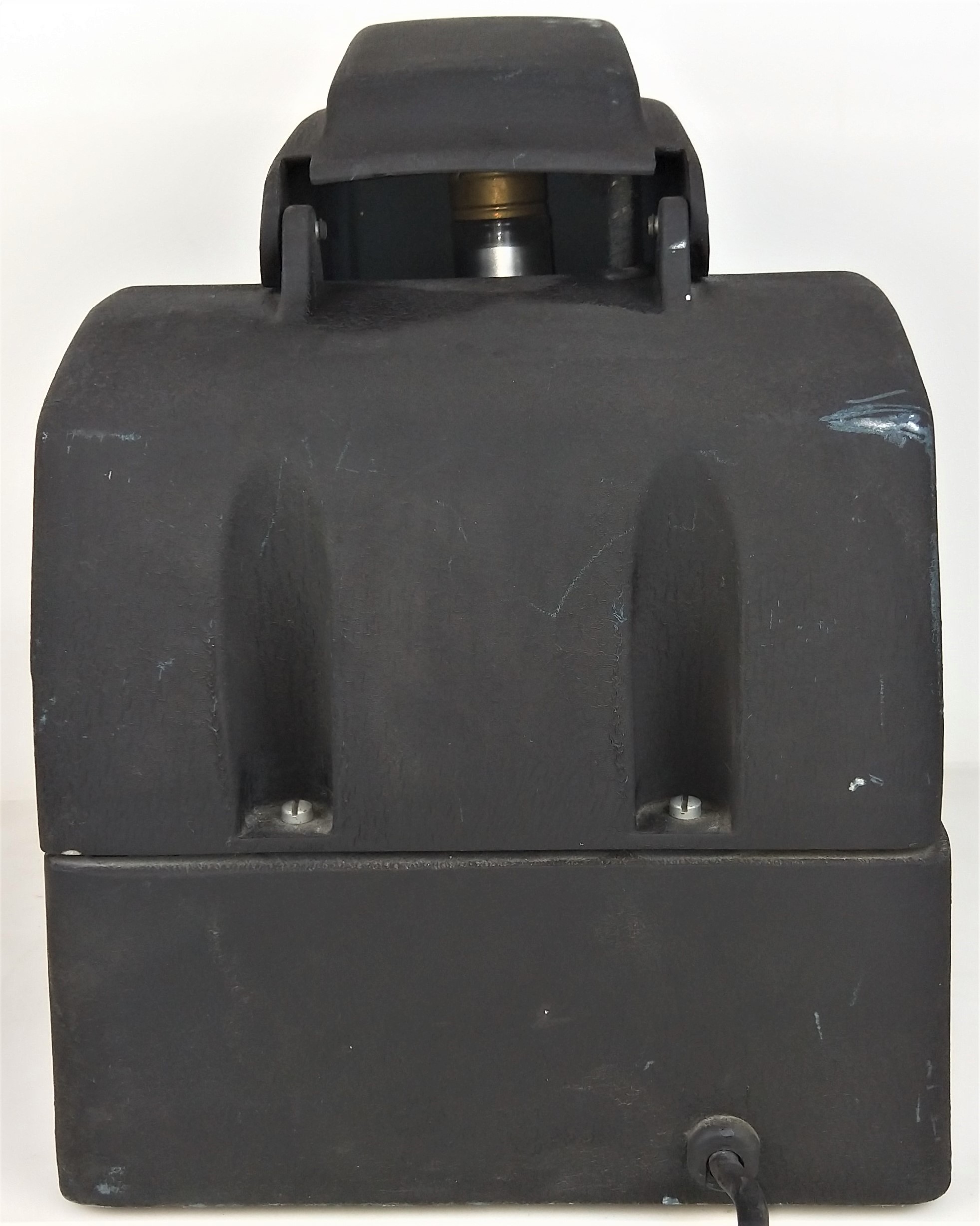 Used Ohaus Corporation Adventurer