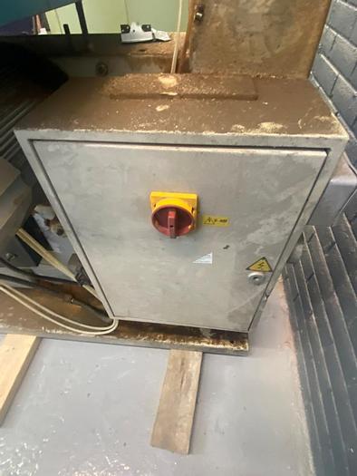 Used 2000 Griggio SNAC 740 RS3 Bandsaw with Feeder