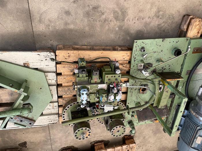 Usato Pressa Gigant 4 colonne  300 ton 