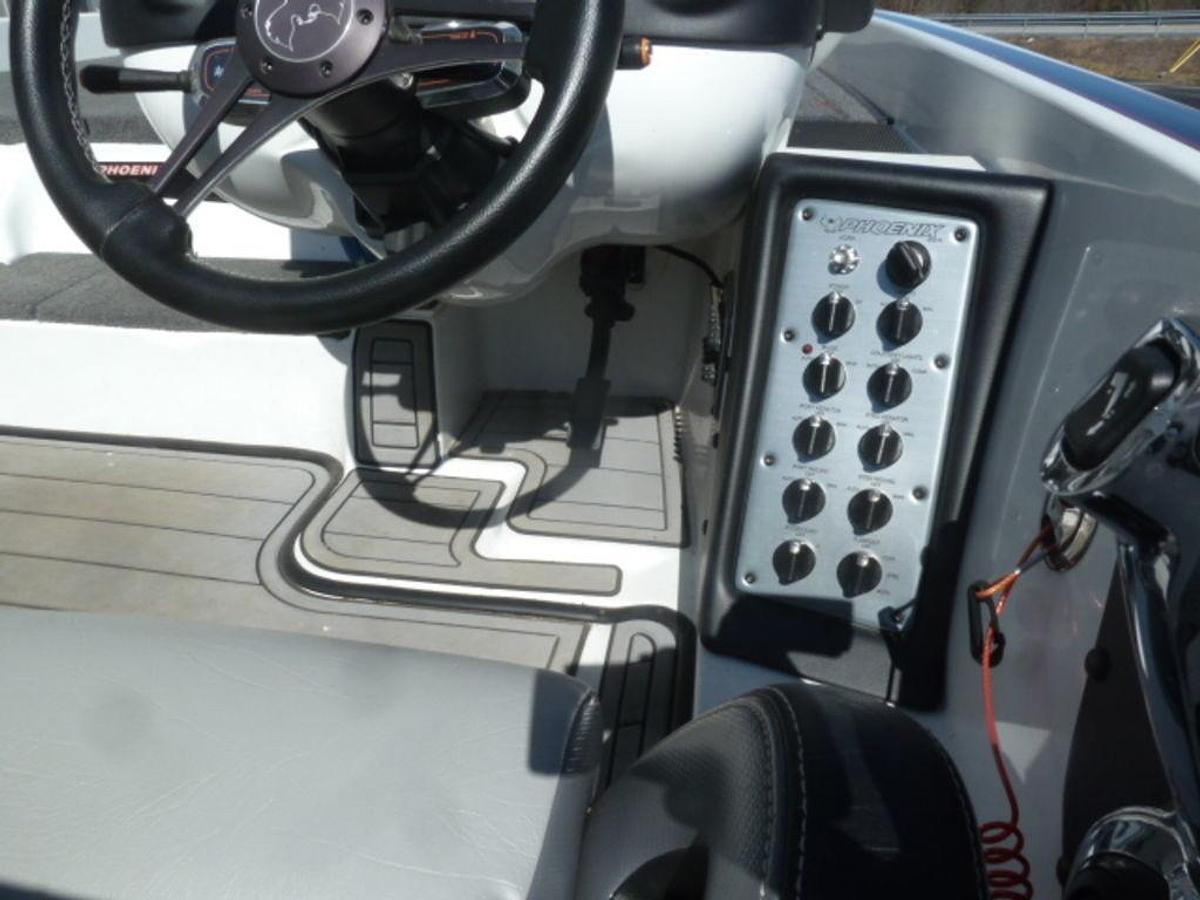 Used 2020 Phoenix Boats 20 PHX