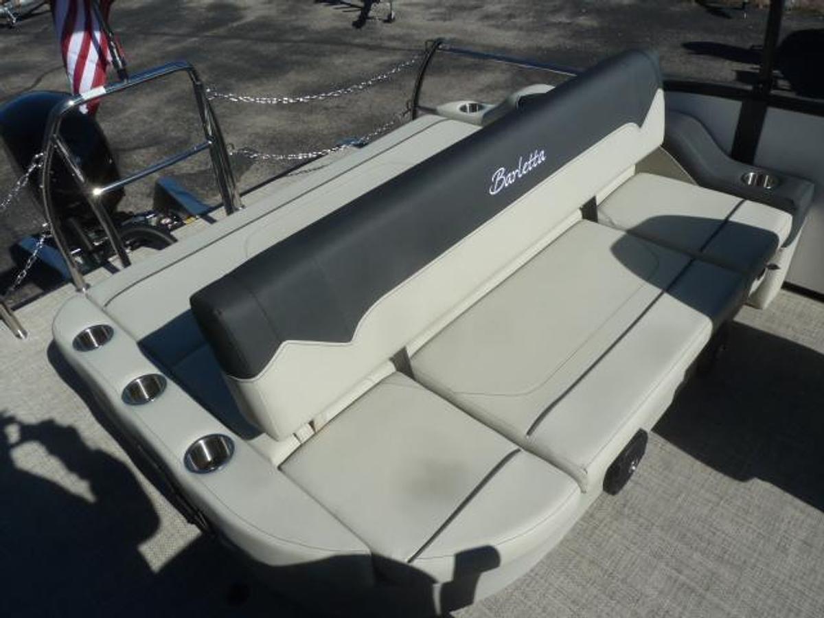2027 Barletta S22UC