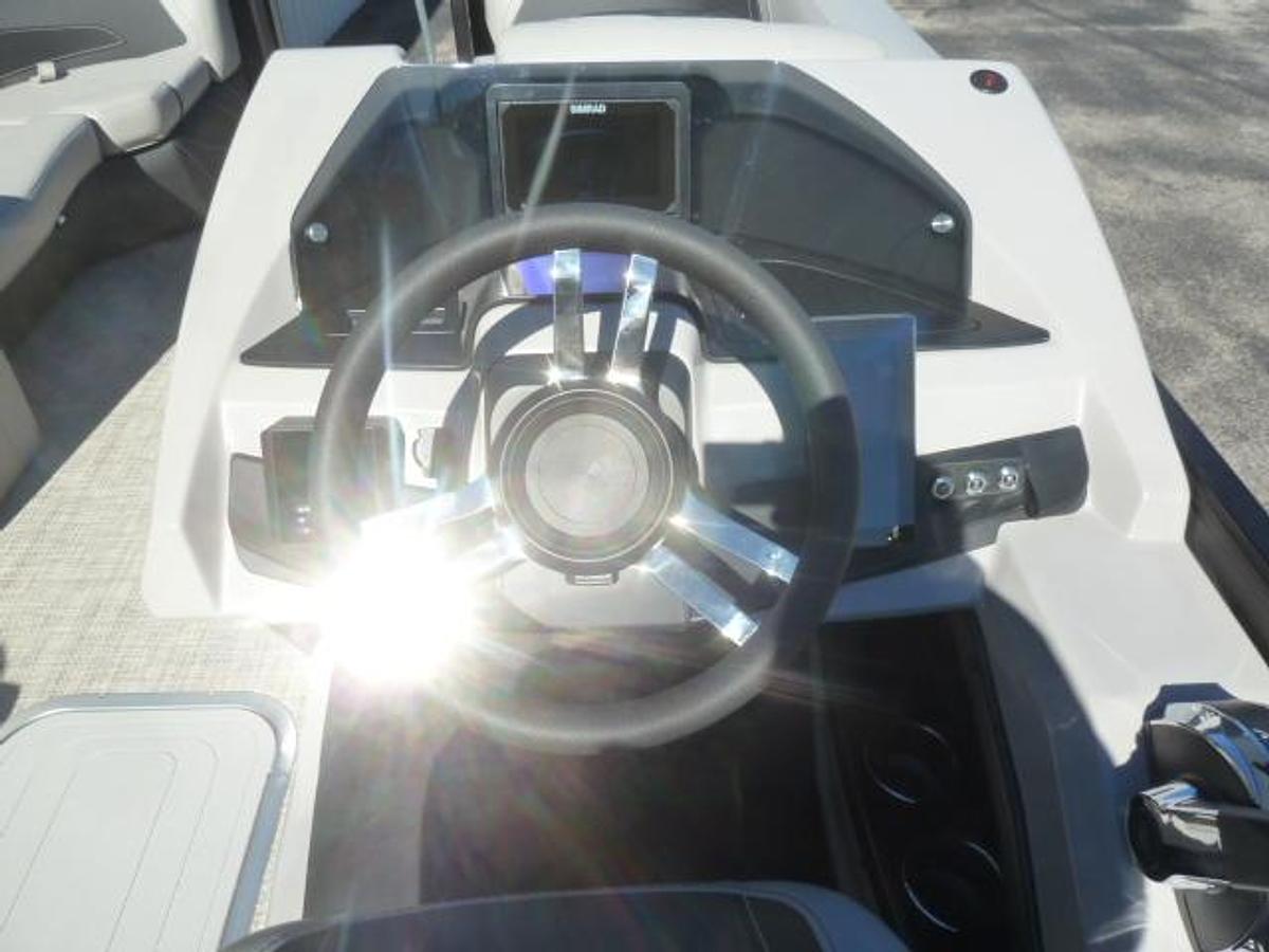 2027 Barletta C22QC