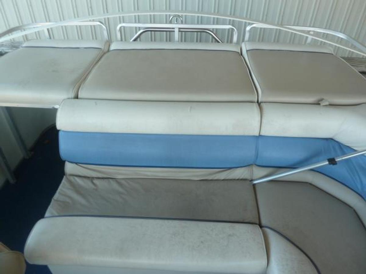 Used 1996 HARRIS 240 SUPER SUNLINER