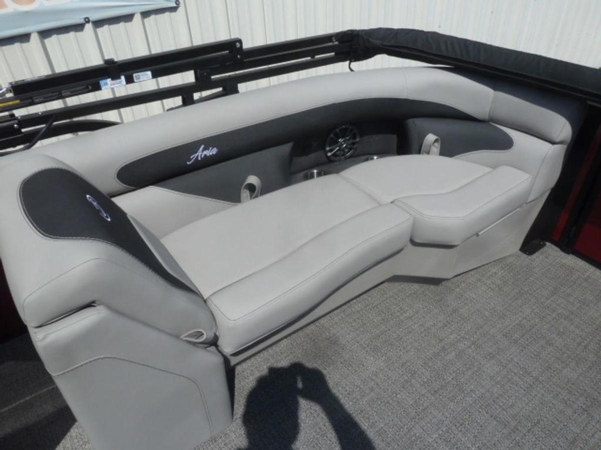 2026 Barletta BA24QC