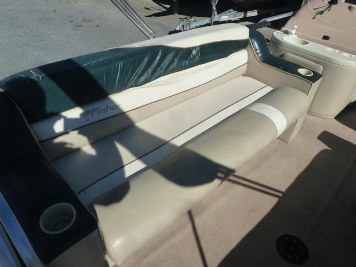 Used 1997 FISHER FREEDOM 240 DLX