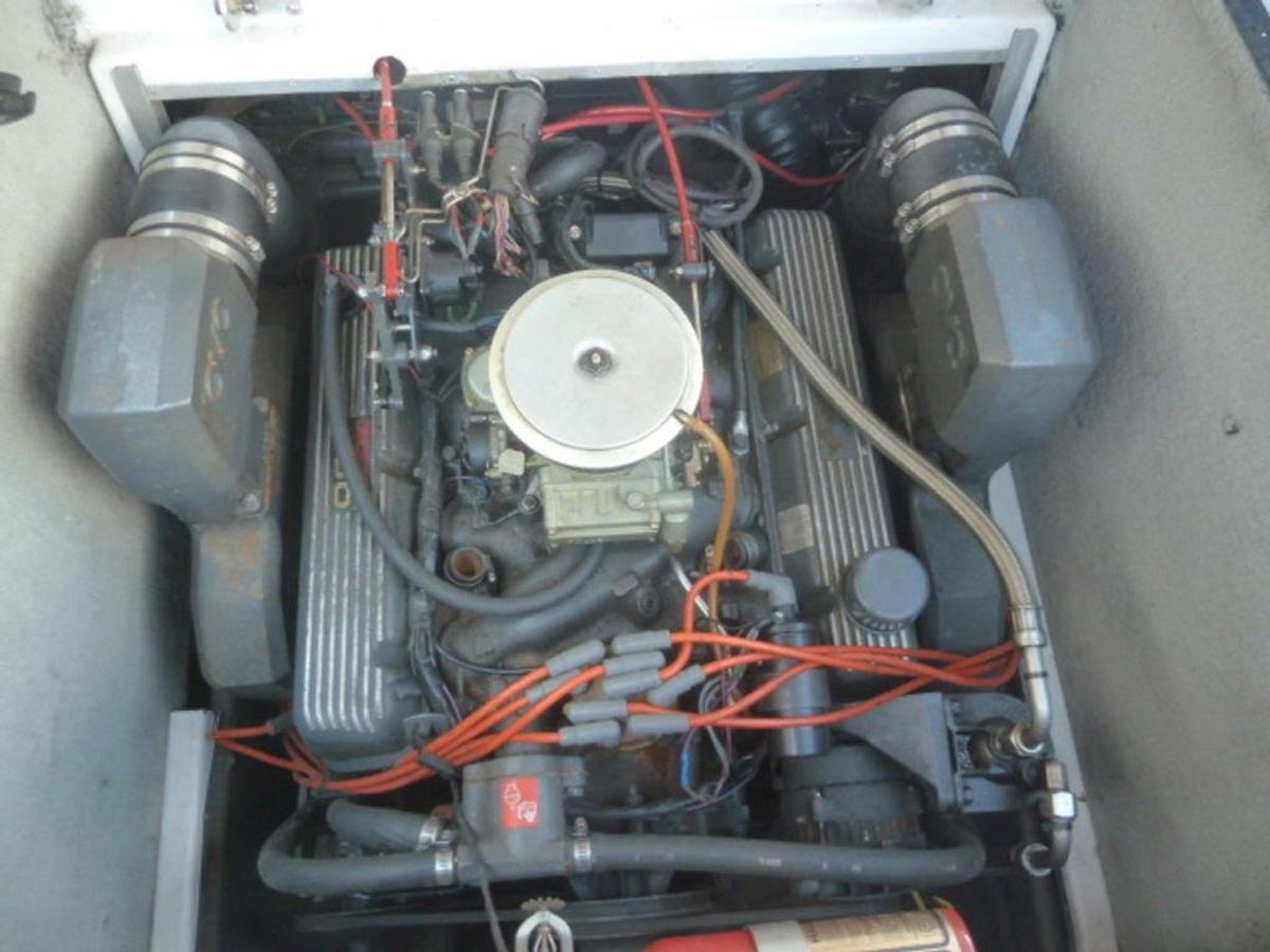 Used 1988 Chris Craft 245 LTD