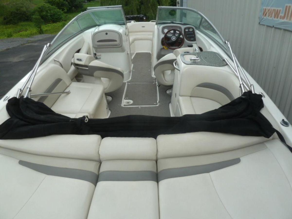Used 2007 Chaparral 246 SSI