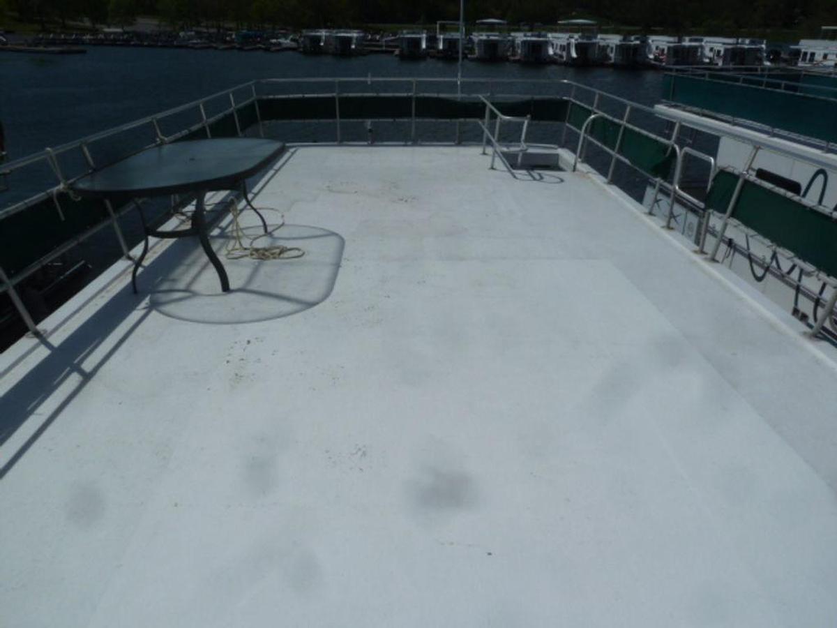 Used 1990 Leisure 58 X 14