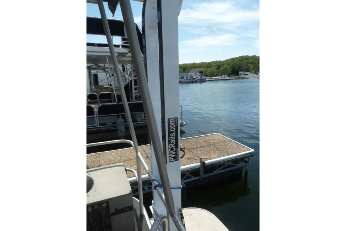 Used 1990 Leisure 58 X 14