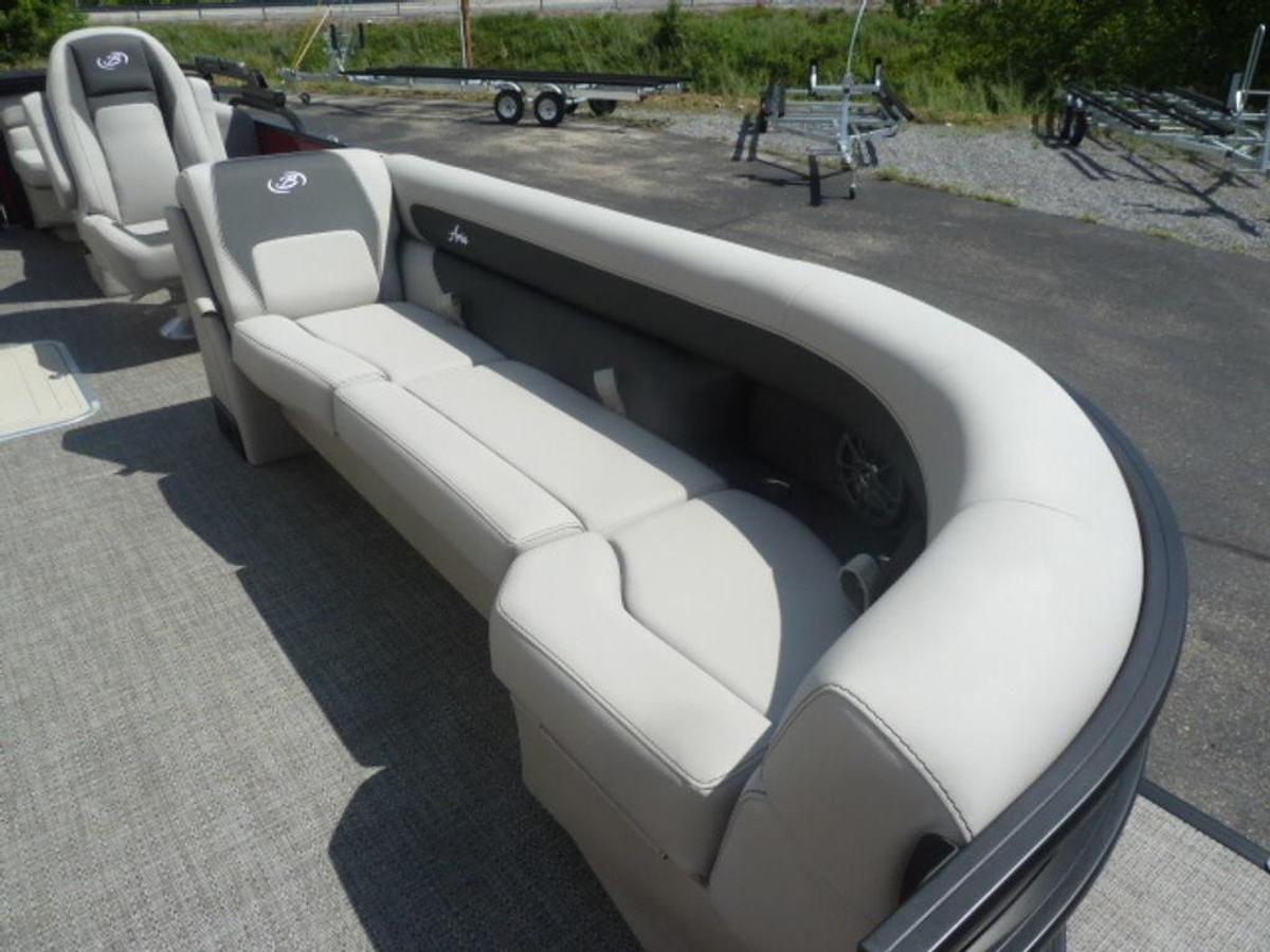 2026 Barletta BA24QC