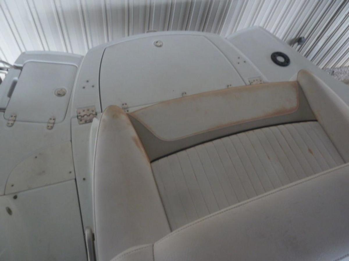 Used 2010 Azure AZ275