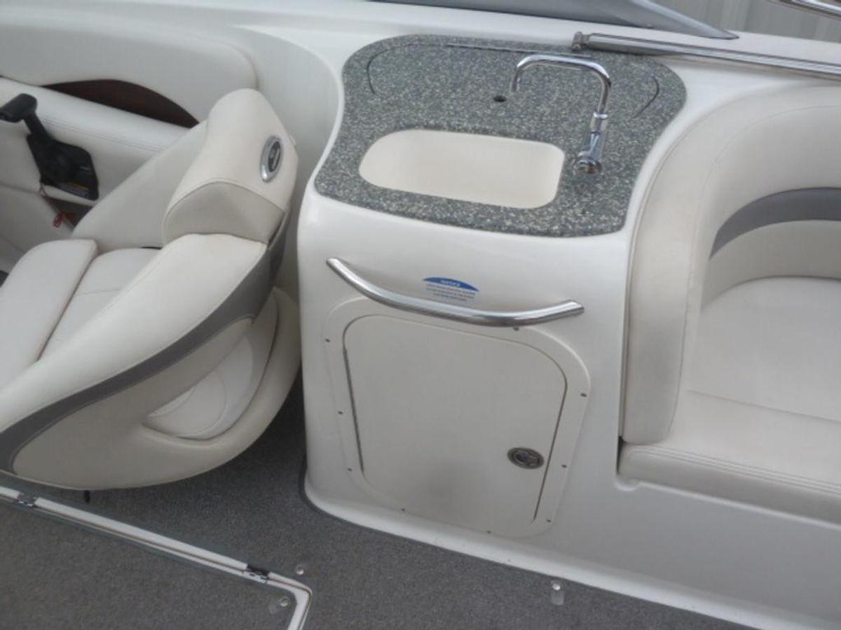 Used 2007 Chaparral 246 SSI