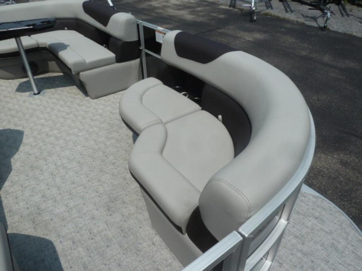 2025 South Bay 222 FCR LE