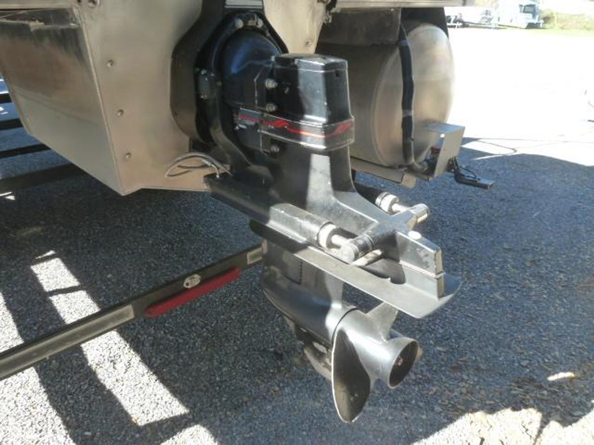Used 1997 FISHER FREEDOM 240 DLX