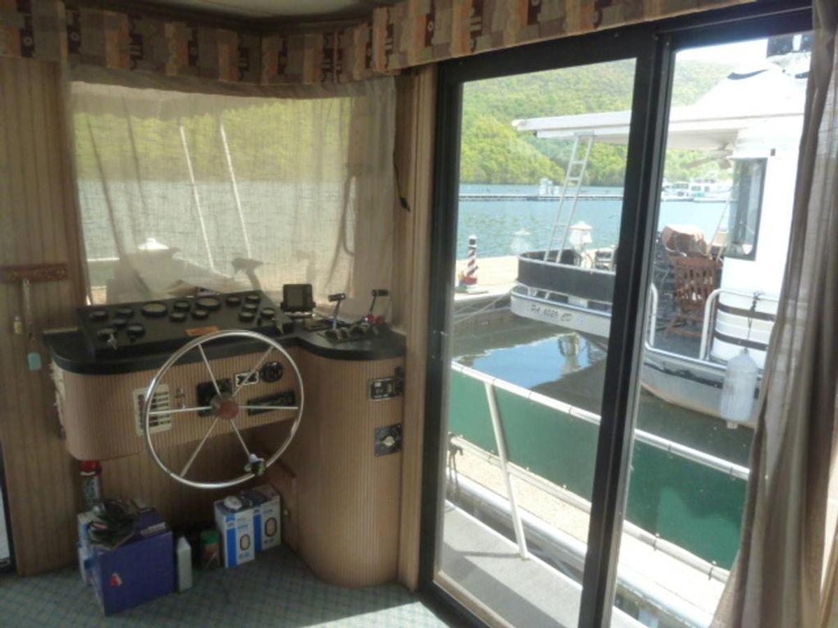 Used 1990 Leisure 58 X 14
