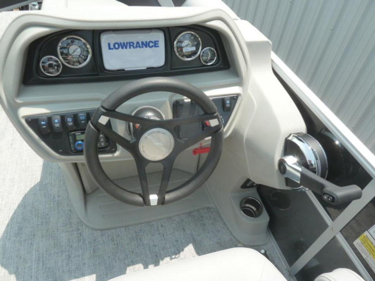 2025 South Bay 222 FCR LE