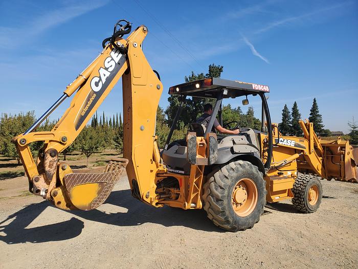 Used 2011 CASE 580N