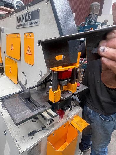 Usato PUNZONATRICE SAHINLER HKM 45