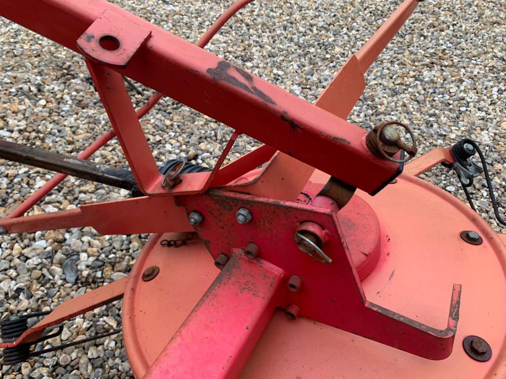 Used Lely Lotus 300 Tedder Rake