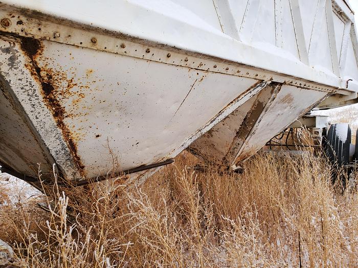 Used 20' Utility Hopper Trailer