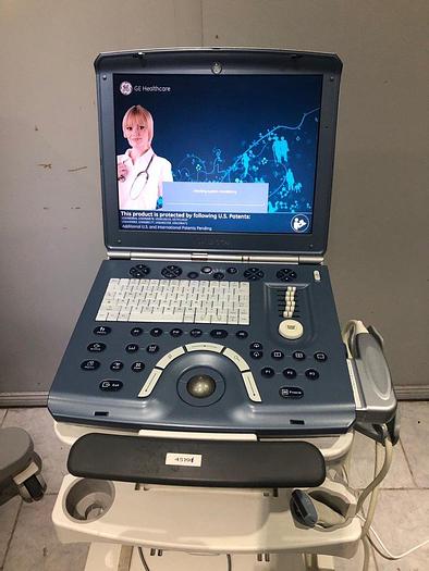 Gebraucht GE Voluson i BT14 tragbares Ultraschallsystem inklusiv Trolley mit 1 Sonde, ROM DVD