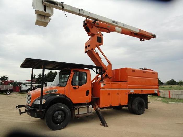 Used 2011 FREIGHTLINER BUSINESS CLASS M2 106