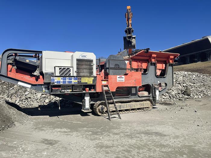 Used 2011 Sandvik QJ 240 Jaw Crusher