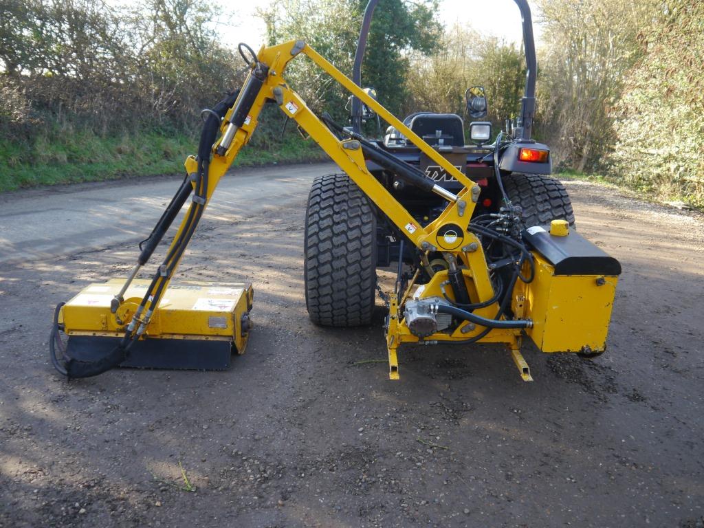 Used McConnel PA32 Hedge Cutter