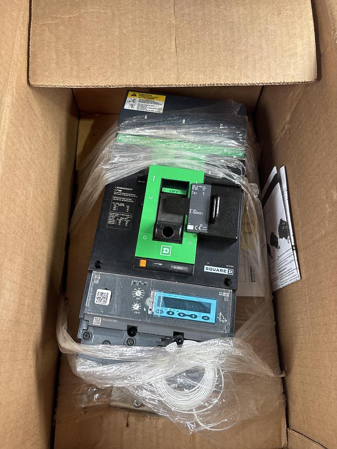 NIB Square D LJA36600U53X I-Line 600A Circuit Breaker 600 Volt LJA36600U53XYP 🔴
