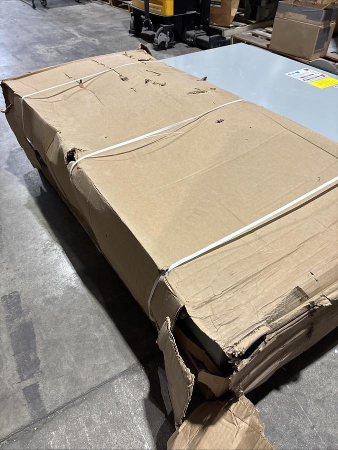 EATON DH327NGK 800 amp 240v Fused Indoor 3 Phase Disconnect Switch NEWπ΄π΄