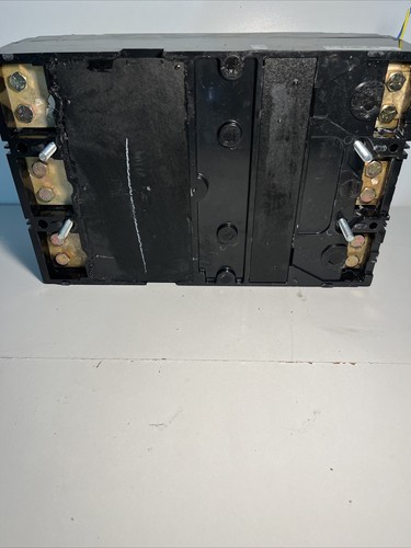 Used MHL3645025DC3903 Square D MHL 450A Circuit Breaker UNDERVOLTAGE & AUXILIARY