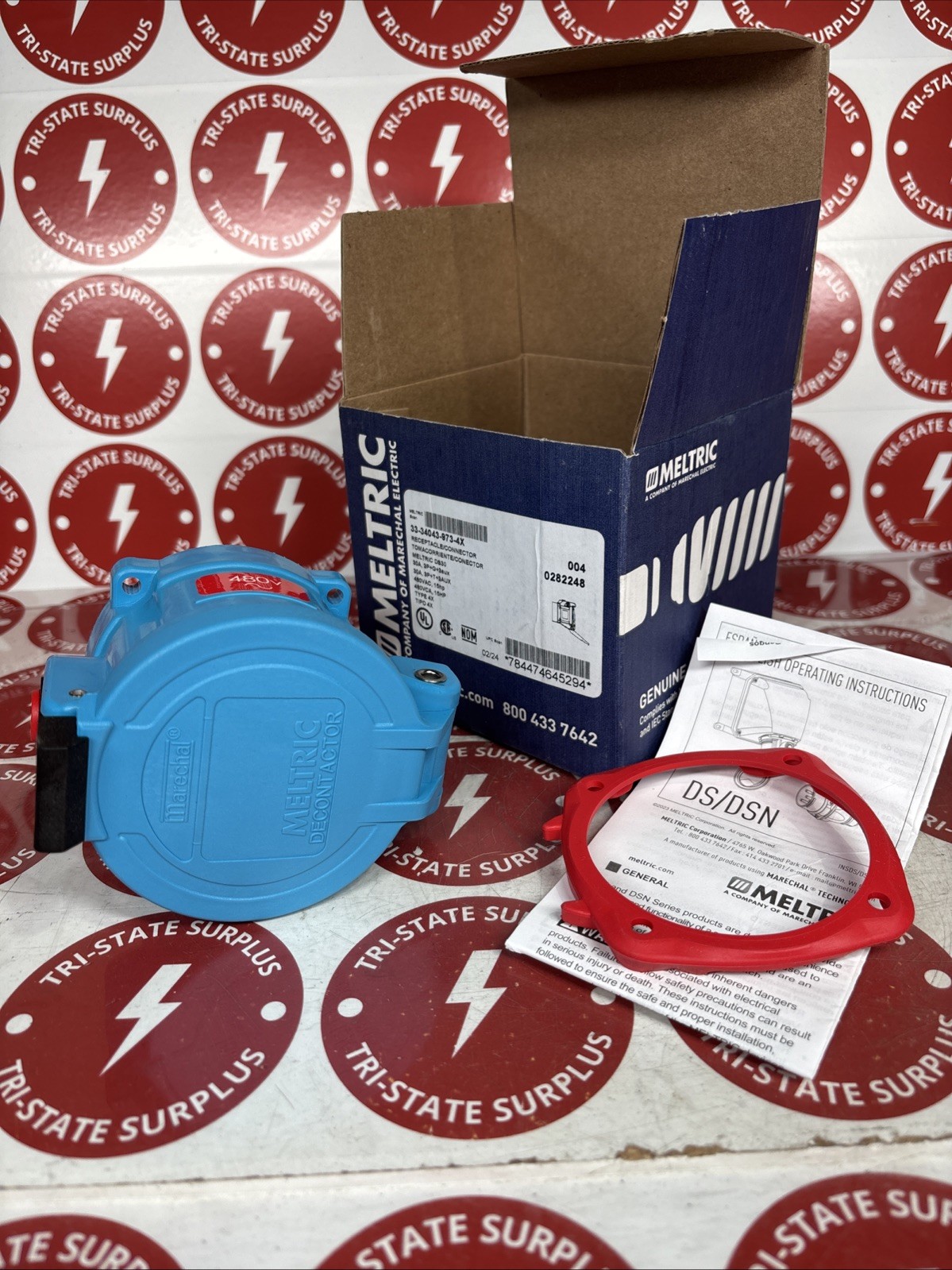 33-34043-973-4X Meltric Receptacle NEW IN BOX SEALED 🔴