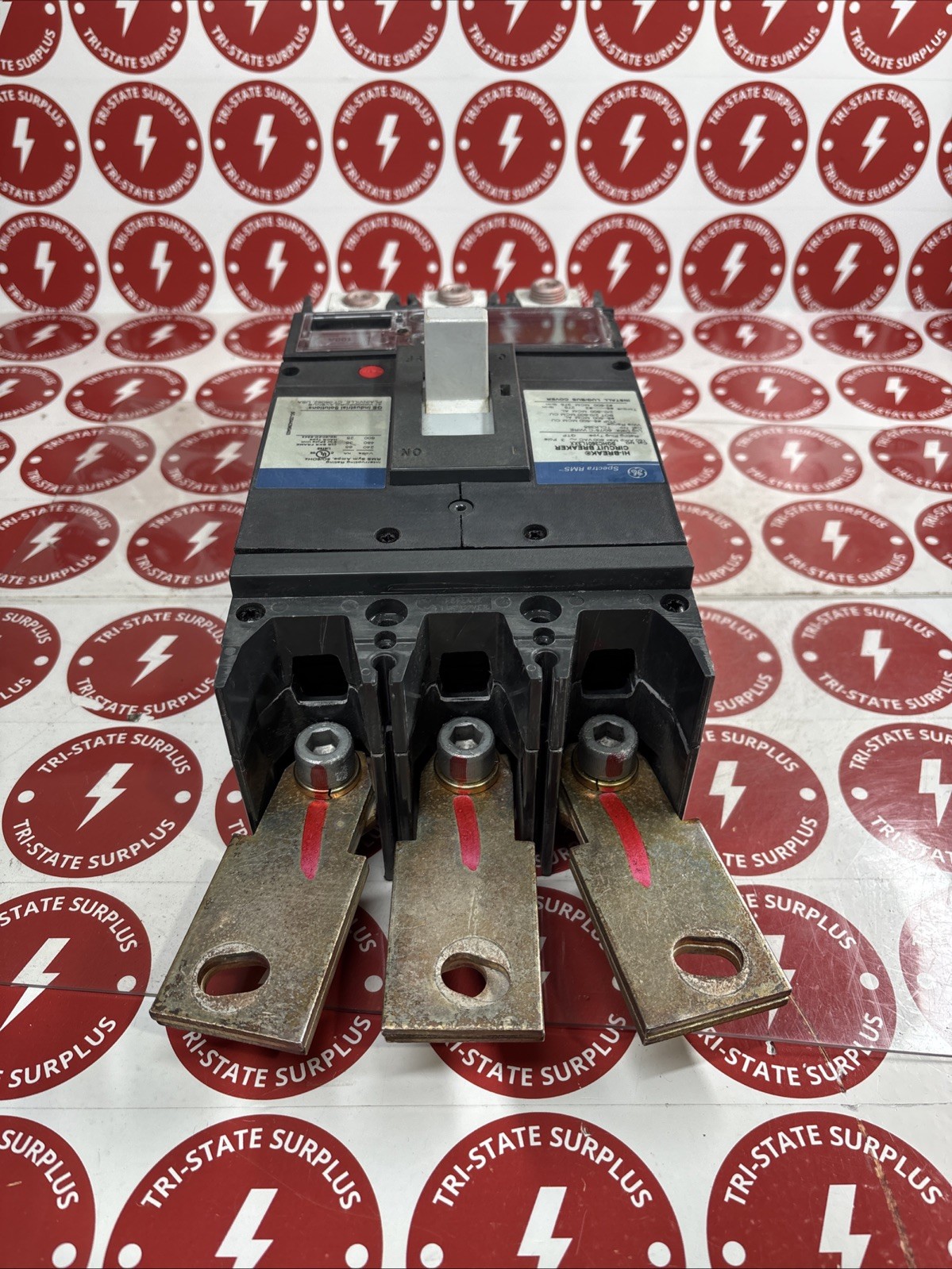Used GENERAL ELECTRIC SGHC3601L3XX CIRCUIT BREAKER 3 POLE 150AMP 600V WITH LUGS 🔴