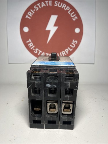 Used Siemens ED63B050 50 Amp 600 Vac 3 Pole Circuit Breaker Used * Missing lug*