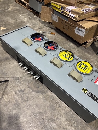Used SQUARE D EZMR314-200, 800A, 120/208V Meter Stack, (4) 200A, 5 Term Sockets 🔴🔴
