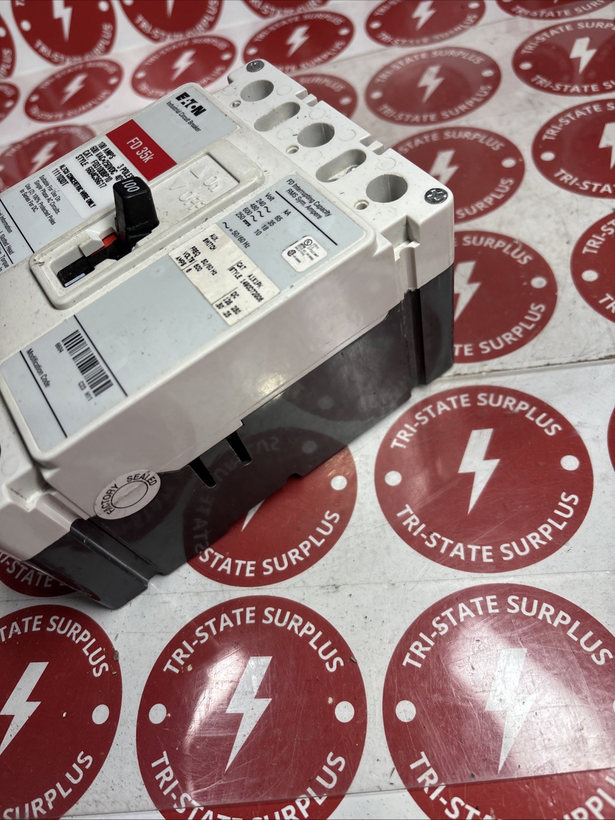 Used Eaton 100 Amp Industrial Circuit Breaker 3P 600 VAC / 250 VDC FD3100BP10 SHUNT
