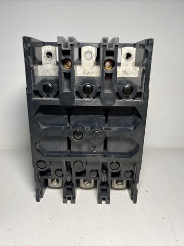 Used CUTLER HAMMER EHC3030 30 AMP BOLT-ON CIRCUIT BREAKER 3 POLE 480 VAC