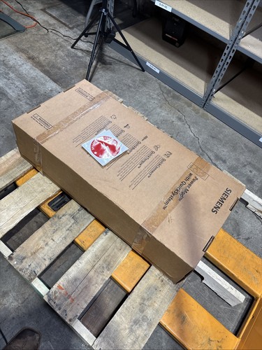 Siemens WMM22225RJB 3ph-in-1ph-out 2-Gang 1200A 225 Amp RING Type Cover, 5th Jaw