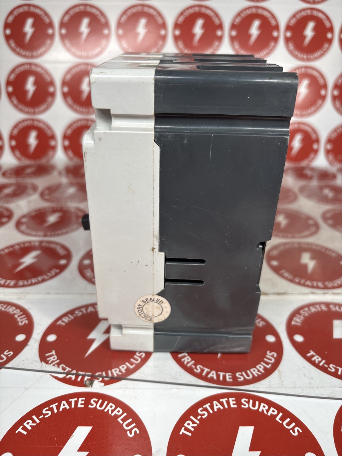 Used EATON Series C  EHD3015  INDUSTRIAL  15A, 3 POLE  BREAKER 480VA 🔴🔴