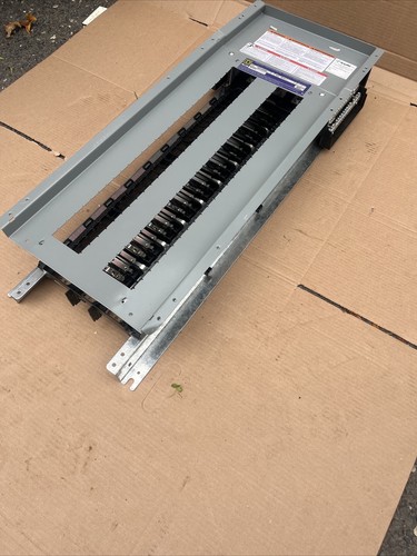 Used CM43314404005001 Square D 225 Amp Main Lug 208y/120v Panel Interior