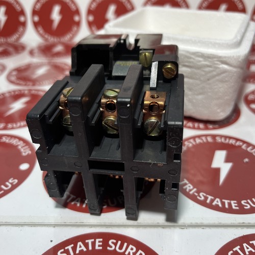 Square D Definite Purpose Contactor Class 8910 Type J0-3 120 V