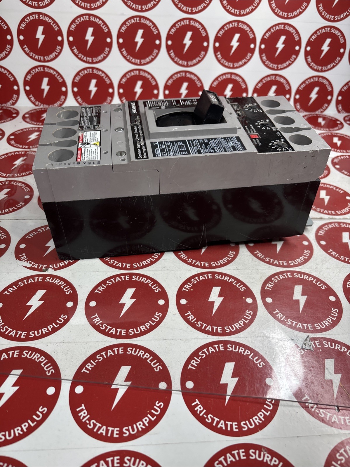 Used Siemens HFXD6 3 pole 175 amp 600v HFXD63B175 Sentron Circuit Breaker HFXD 🔴
